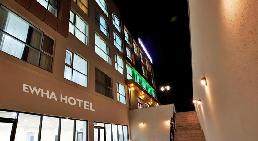 Ewha Hotel Чечжу Екстер'єр фото